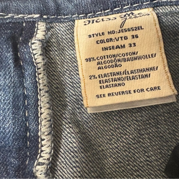 Miss Me Easy Boot women's stretch jeans with embellished pockets - Picture 9 of 13